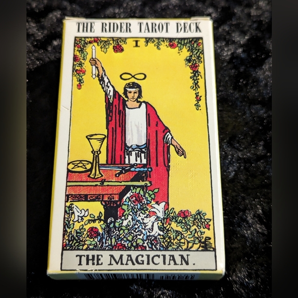 The Rider Tarot Deck Magician Original - Picture 1 of 9